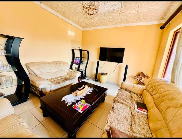 3 BEDROOM HOUSE FOR SALE IN AVOCA HILLS